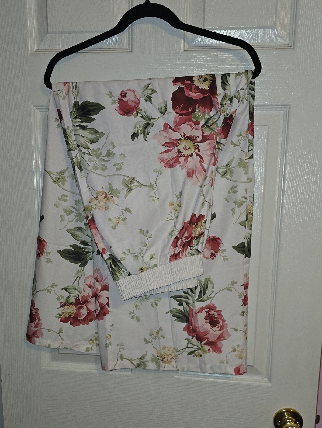 Nwot Wide Leg Floral Lounge Pants - White With Pink & Green Bloom